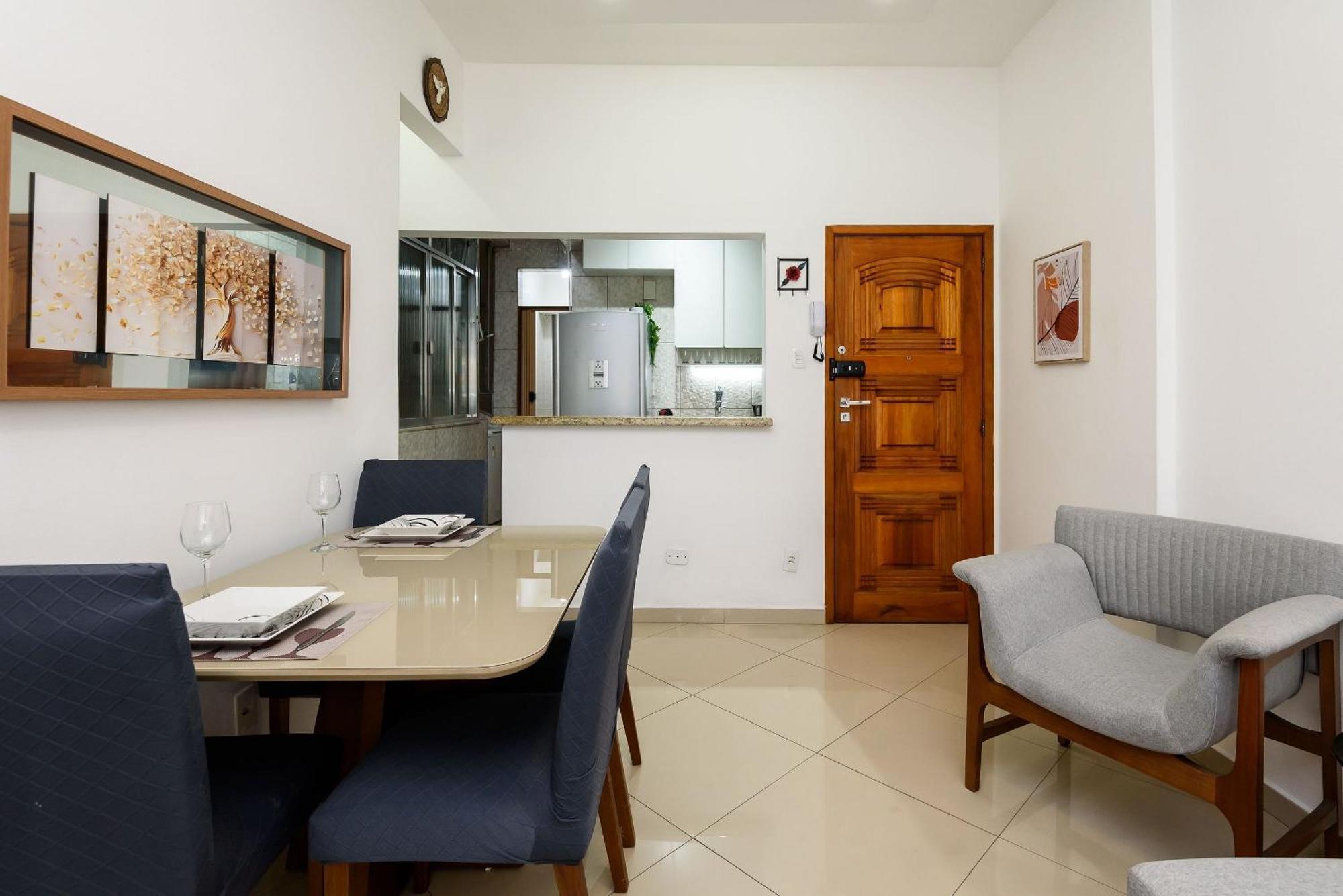 Quarto&sala Completo A 300m Da | Nsc 386/402 Appartement