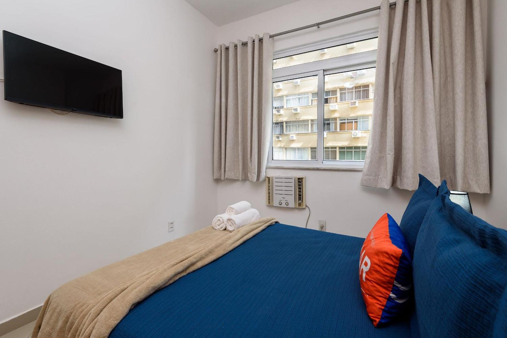 Quarto&sala Completo A 300m Da | Nsc 386/402 Río de Janeiro